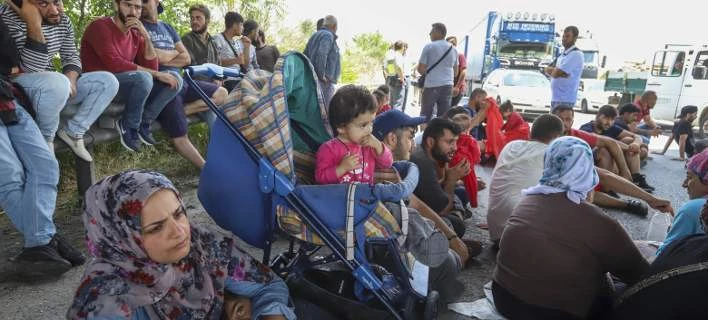 Γερμανικά ΜΜΕ: Κίνδυνος η νέα προσφυγική διαδρομή μέσω Εβρου να μετατραπεί σε κύρια οδό